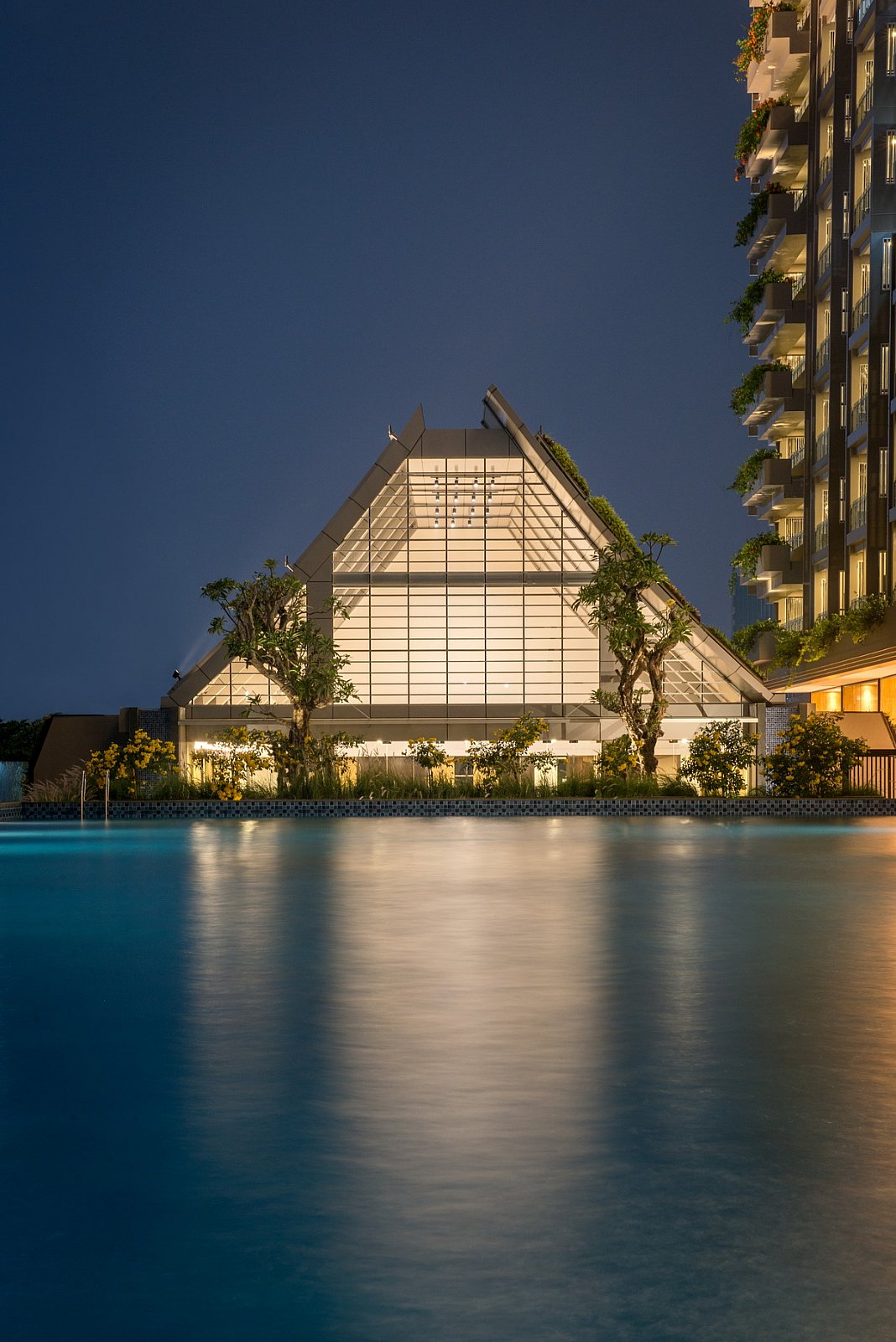 Lumino Landmark Residence 04